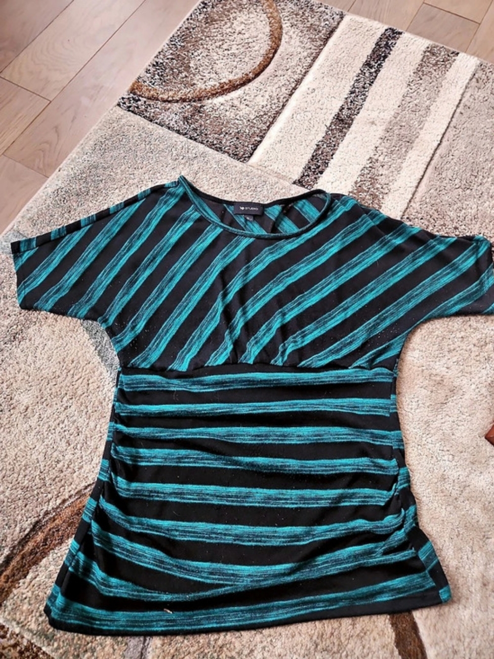 AB Studio Abstract Stripe Short Sleeve Top Size XL GREEN AND BLACK